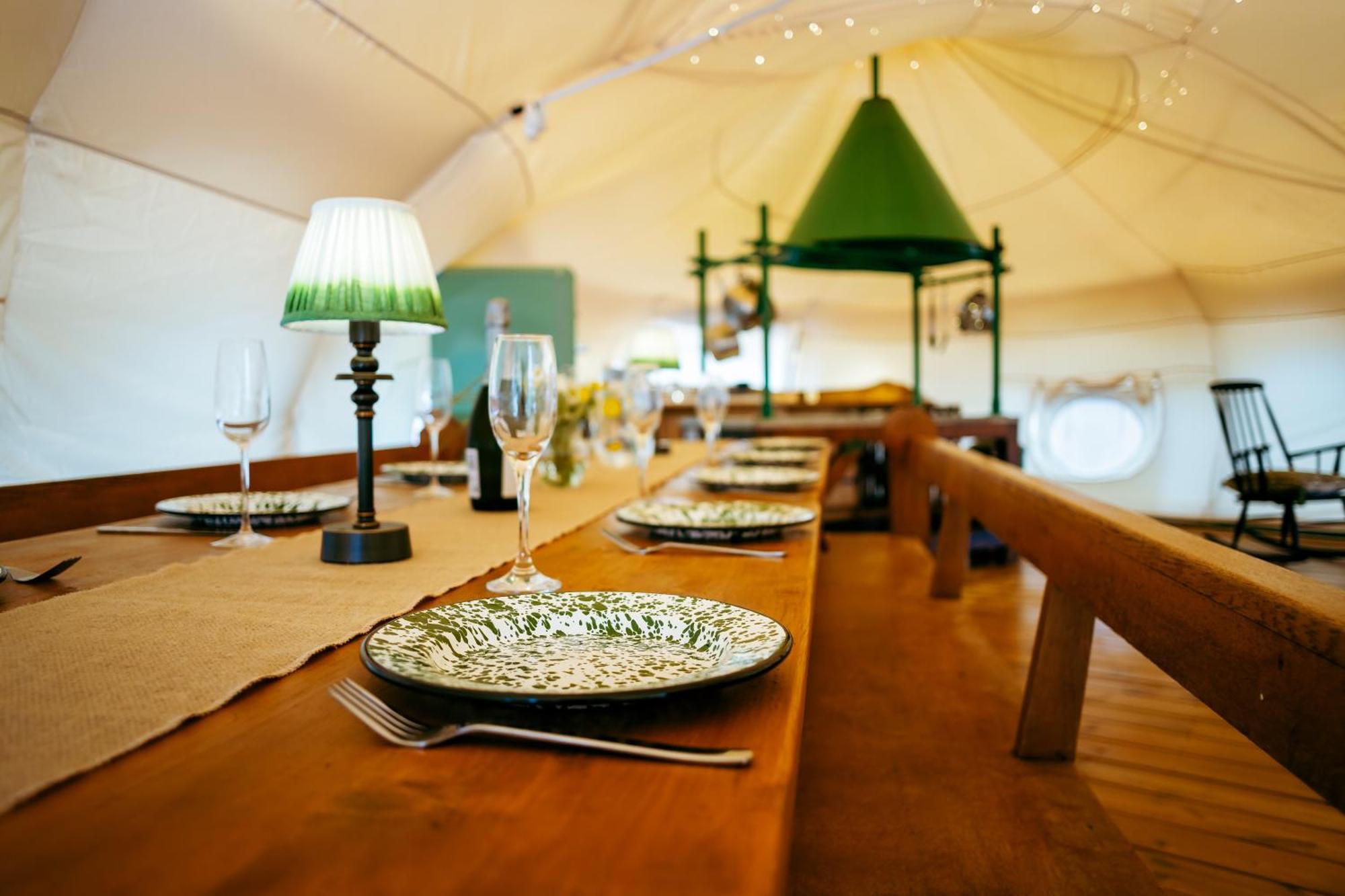 Luxury Glamping Retreat In Battle Villa Exterior photo