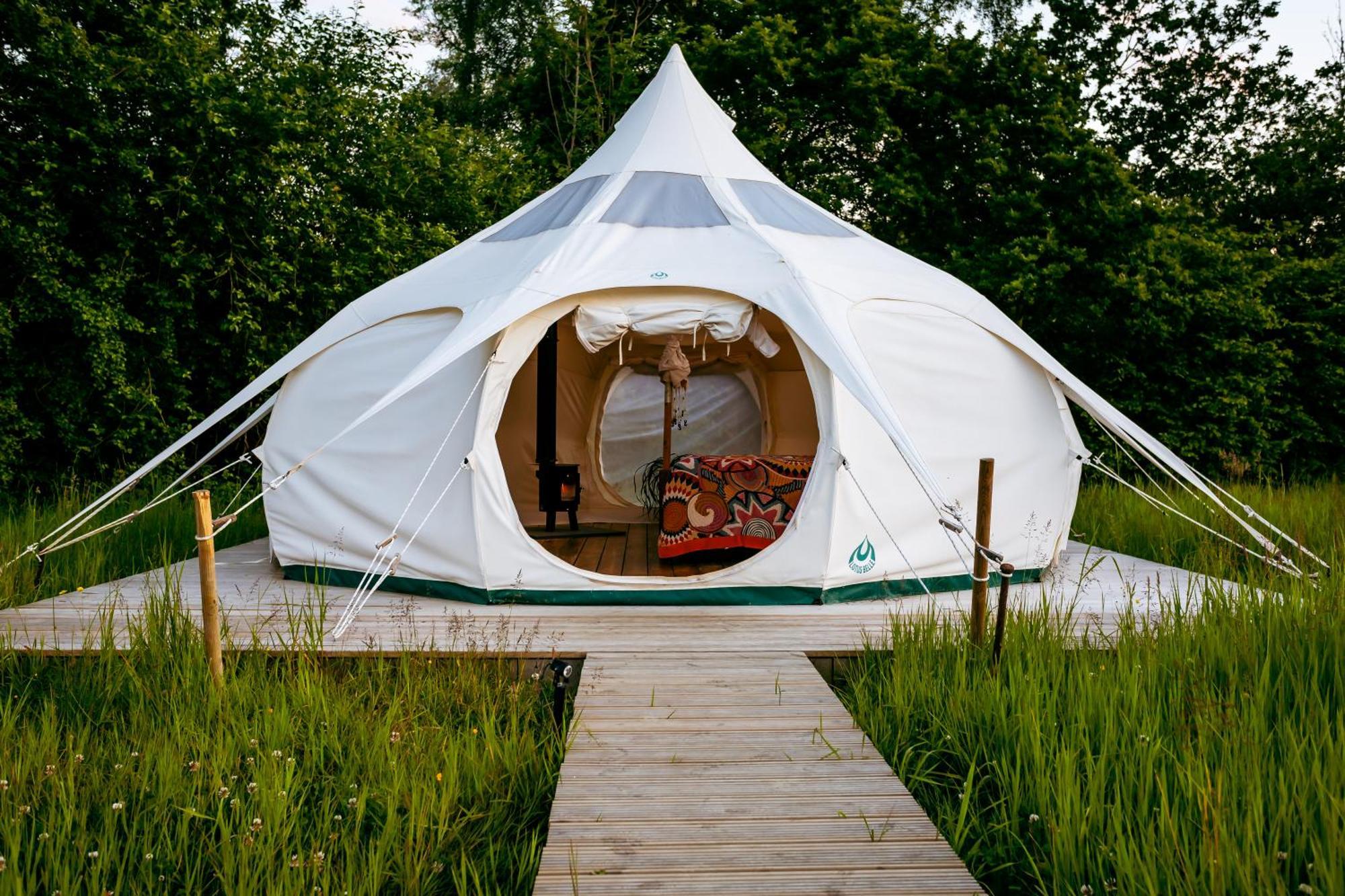 Luxury Glamping Retreat In Battle Villa Exterior photo